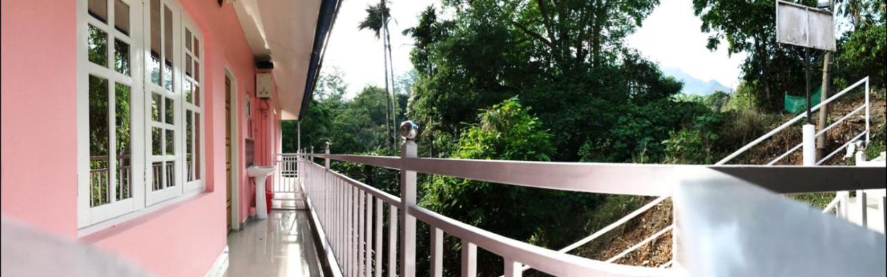 Drizzle Valley Cottage Munnar Bagian luar foto