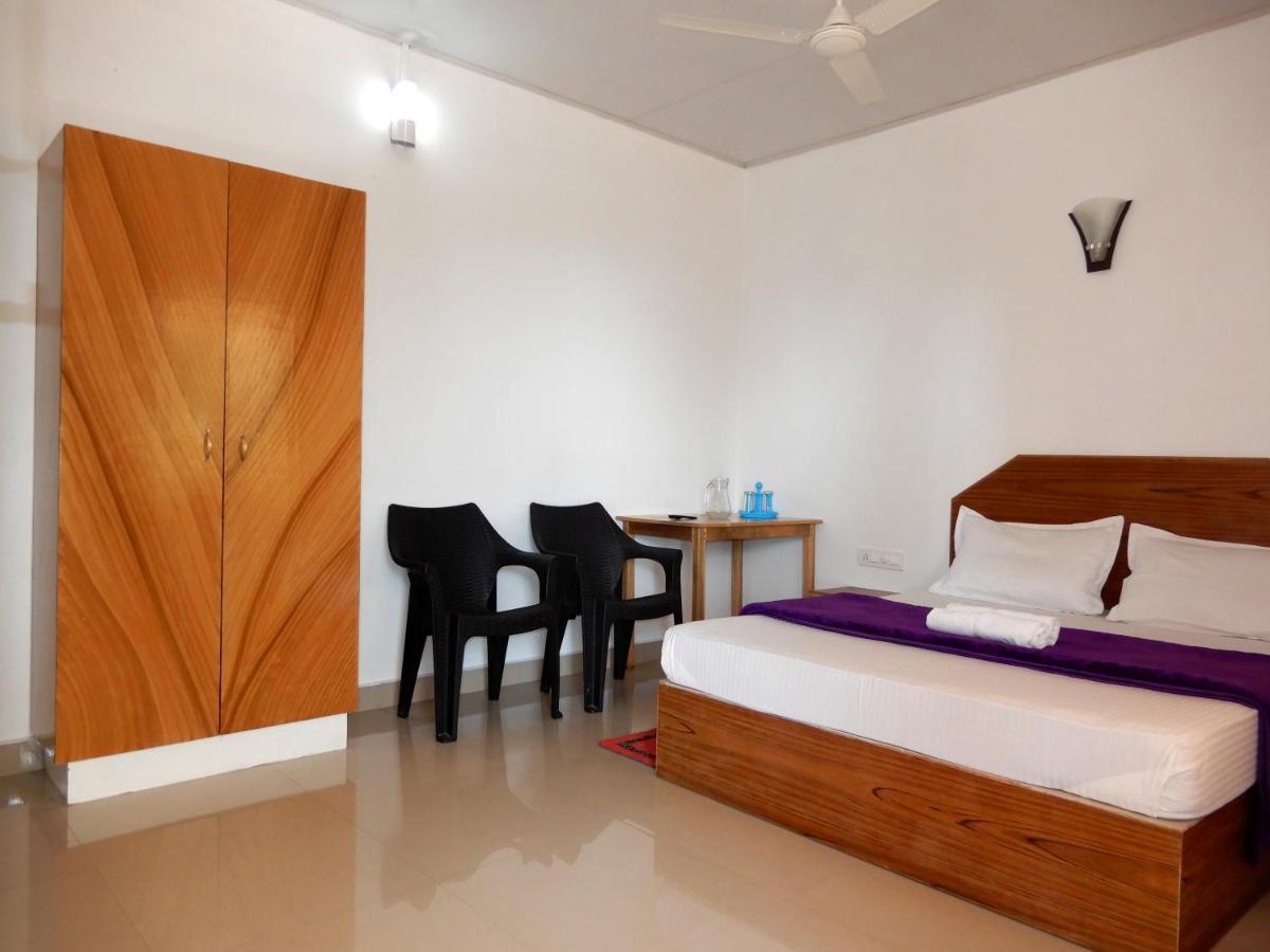 Drizzle Valley Cottage Munnar Bagian luar foto