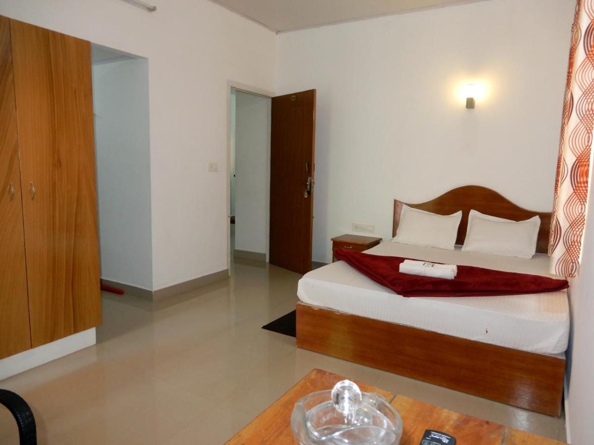 Drizzle Valley Cottage Munnar Bagian luar foto