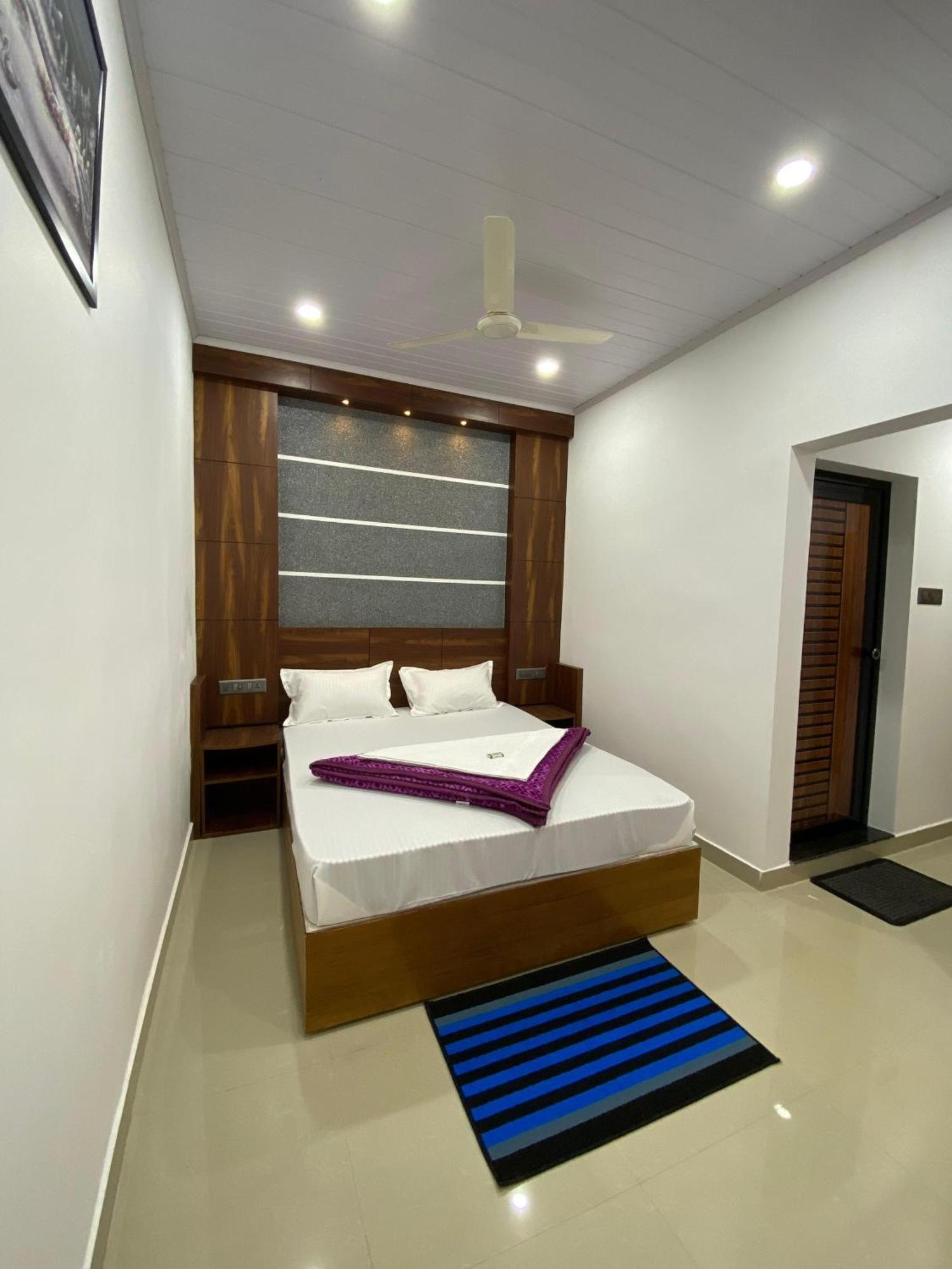 Drizzle Valley Cottage Munnar Bagian luar foto
